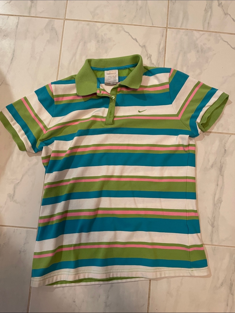 Nike golf women’s Striped Polo / golf Shirt. Nike fit dry